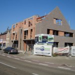 2 winkels + 4 appartementen in Dessel